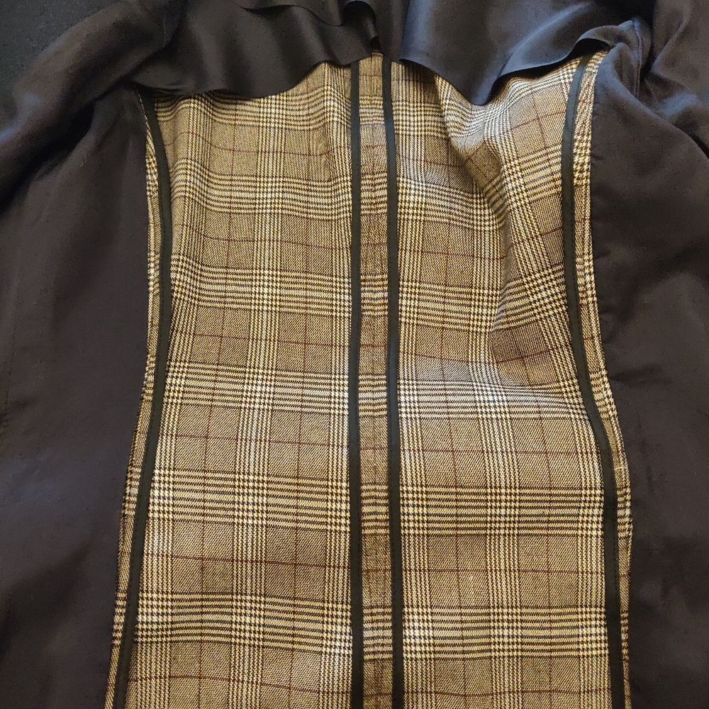 Tahari women's jacket - Picture 7 of 7